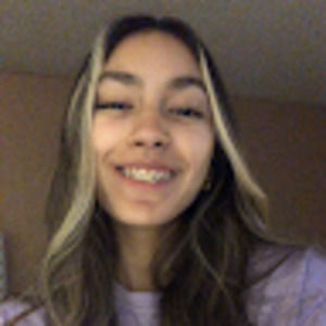 Meet your Posher, María